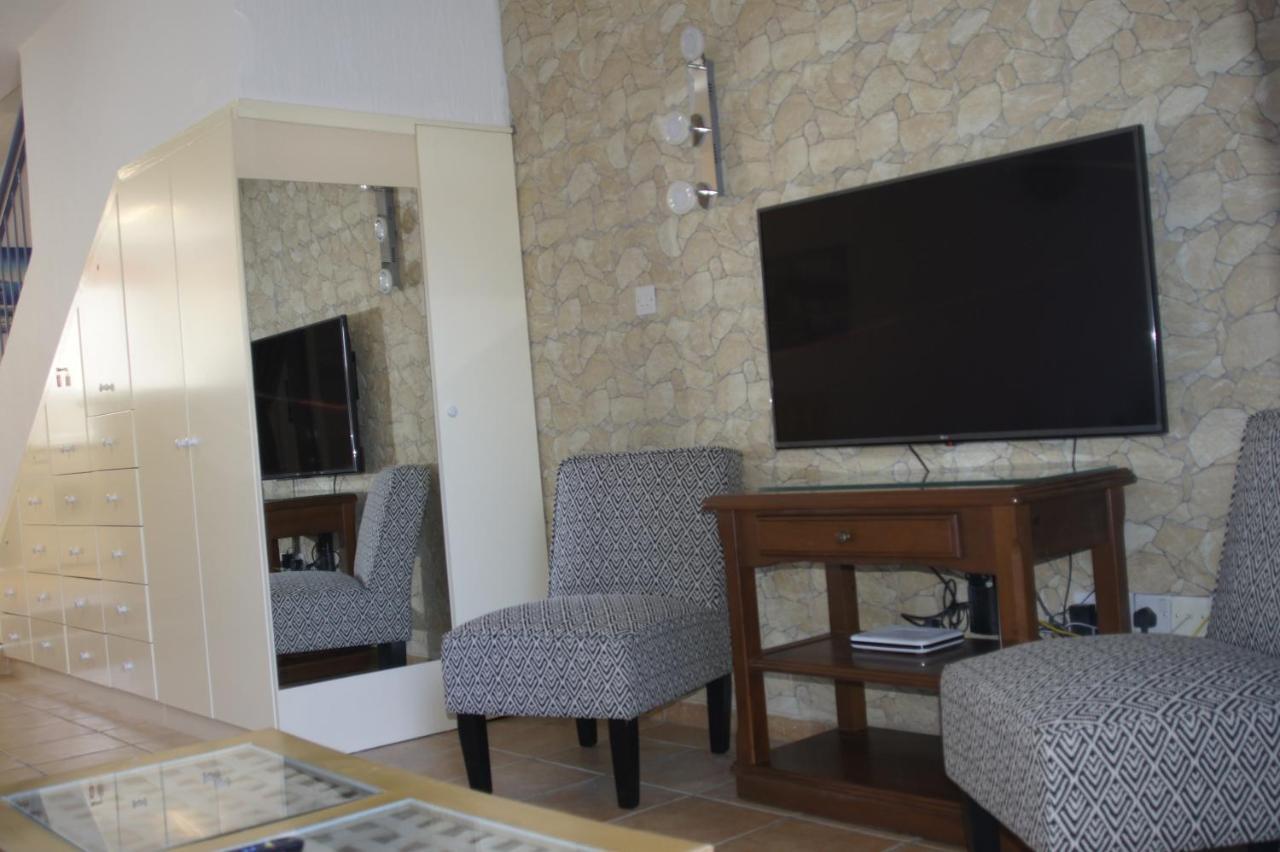 Paphos Family Paradise- Luxury Combined With Home Comfort מראה חיצוני תמונה